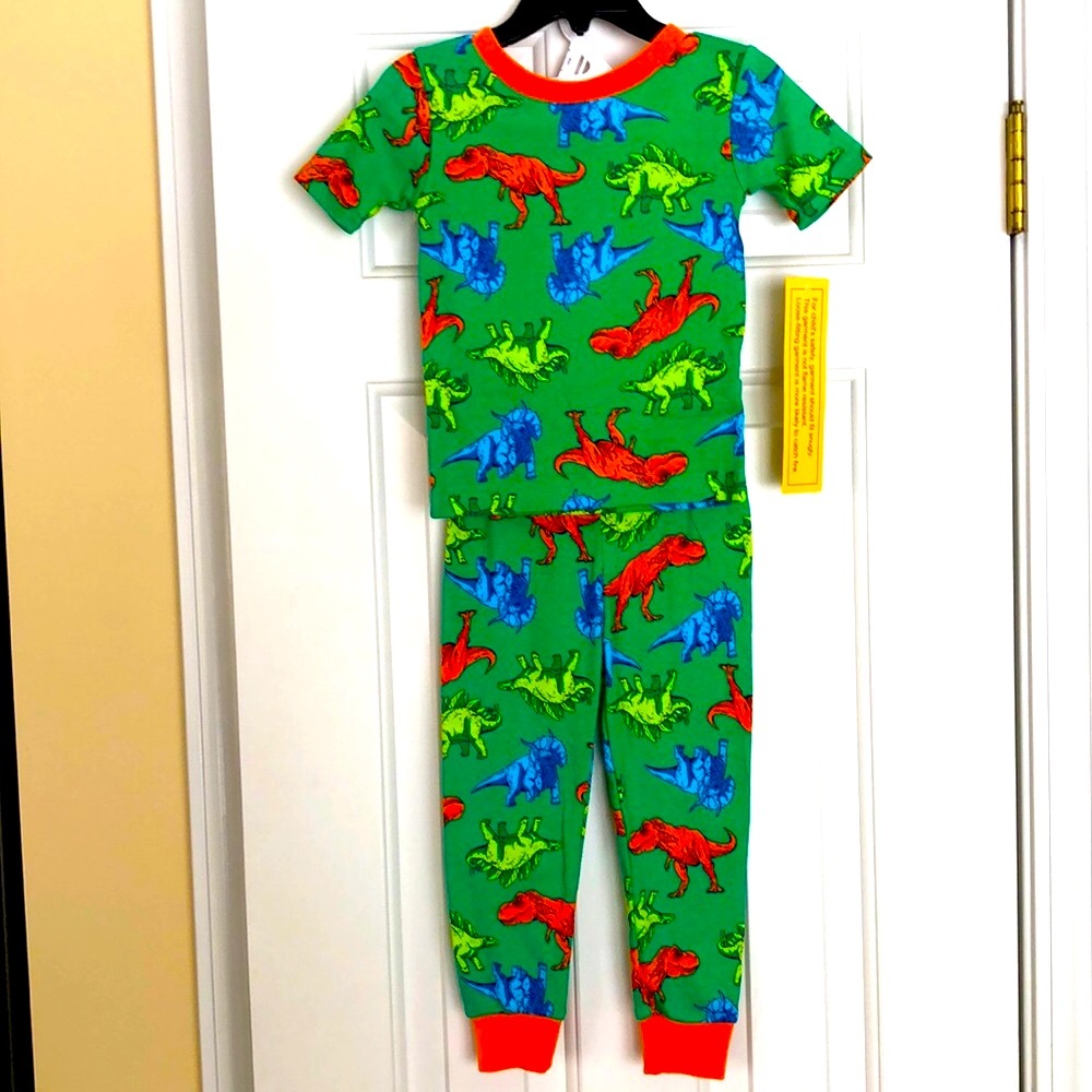 New 2 piece pj set.  Size 3t.  Jurassic World.  Dinosaur theme.